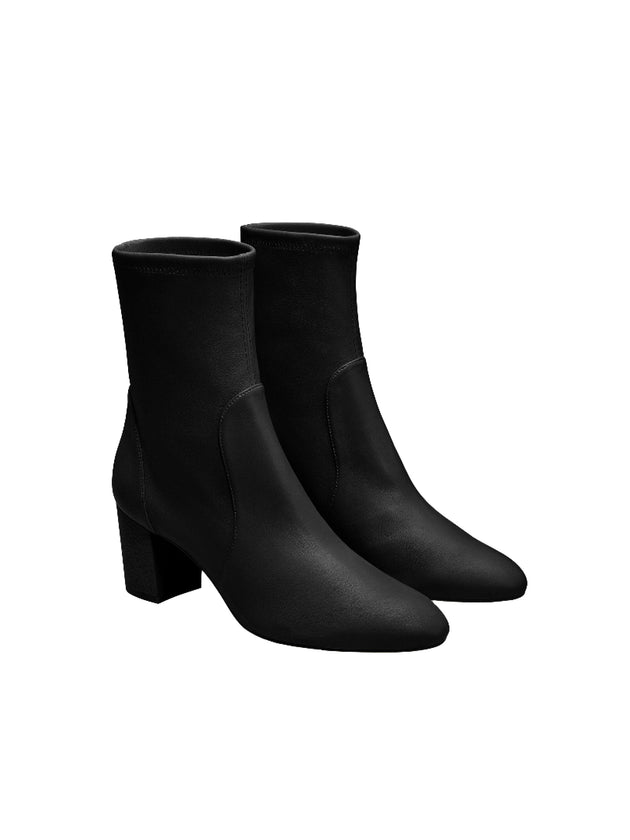 STUART WEITZMAN