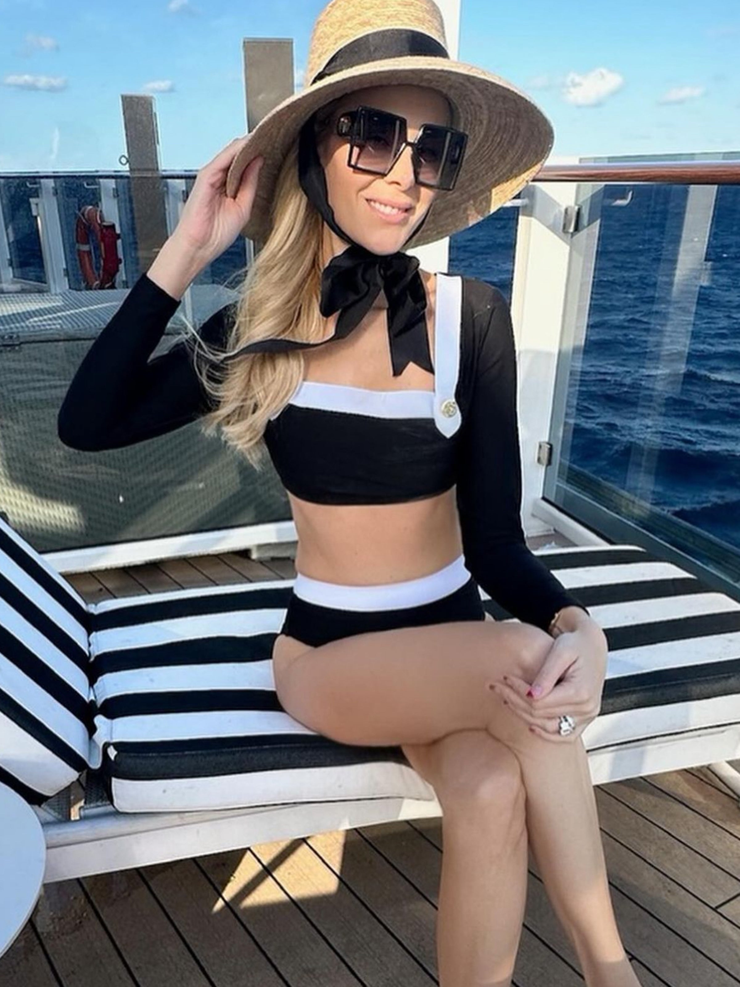 STYLEST DreamSculpt™Long Sleeve Swim Crop Top – Stylest